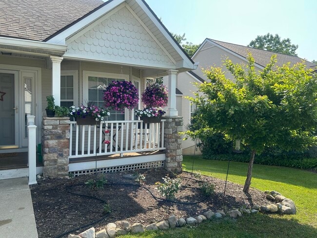 Building Photo - 3464 Huron View Ct