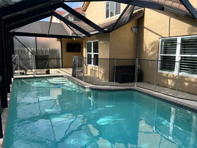 Building Photo - 7430 Ashley Shores Cir