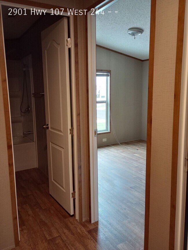 Building Photo - 2901 Hwy 107 West 244--