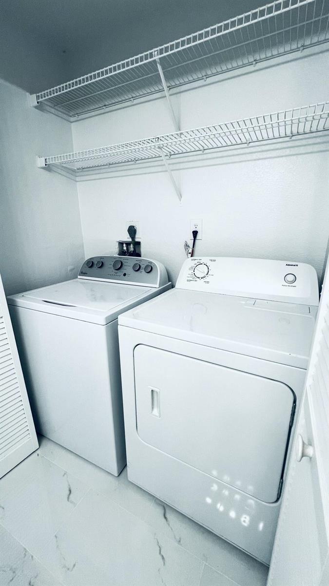 Building Photo - 1825 Palm Cove Blvd