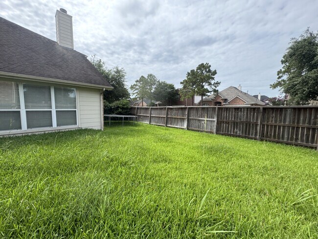 Building Photo - 2601 Easton Springs Ct