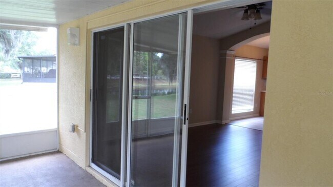Building Photo - 30709 Lanesborough Cir