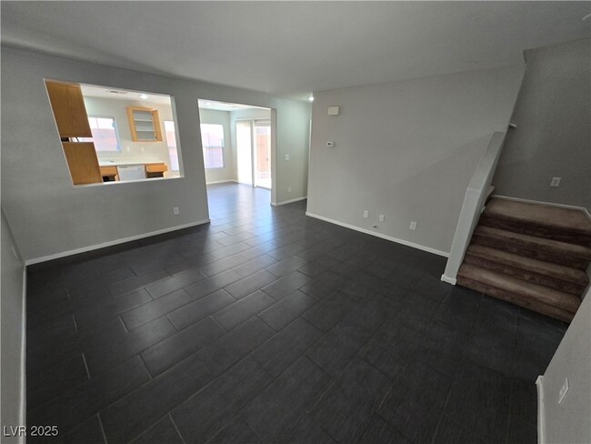 Building Photo - 11150 Ranch Valley St
