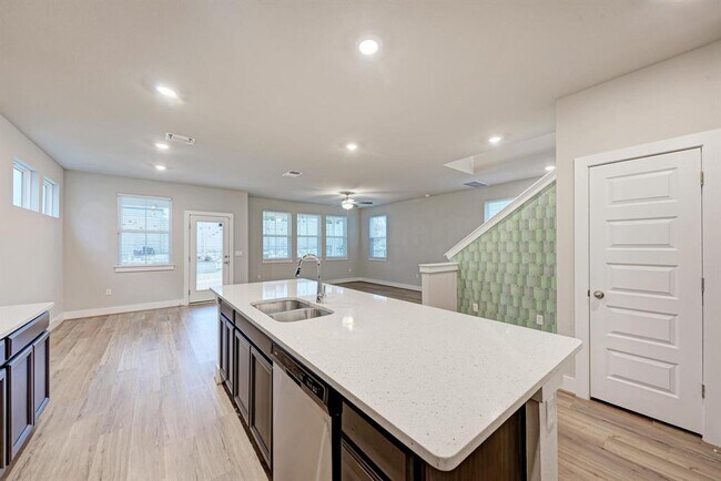 Building Photo - 7319 Travertine Spring Dr