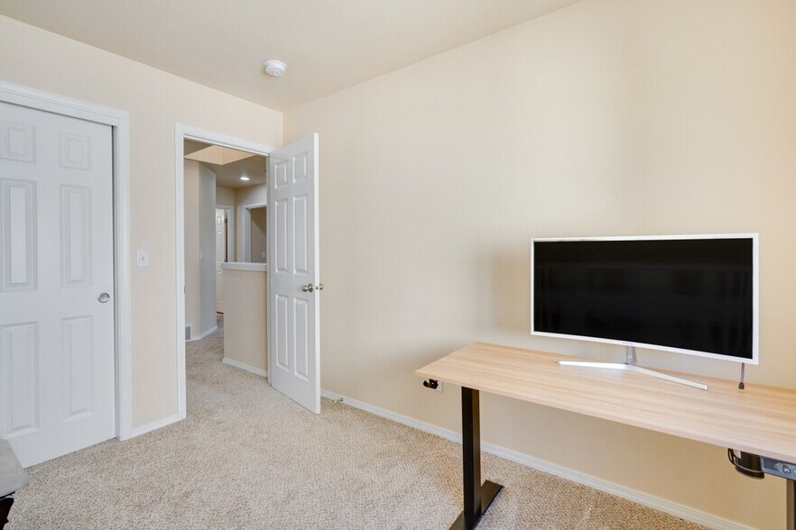 Building Photo - 111 Nellis Rd