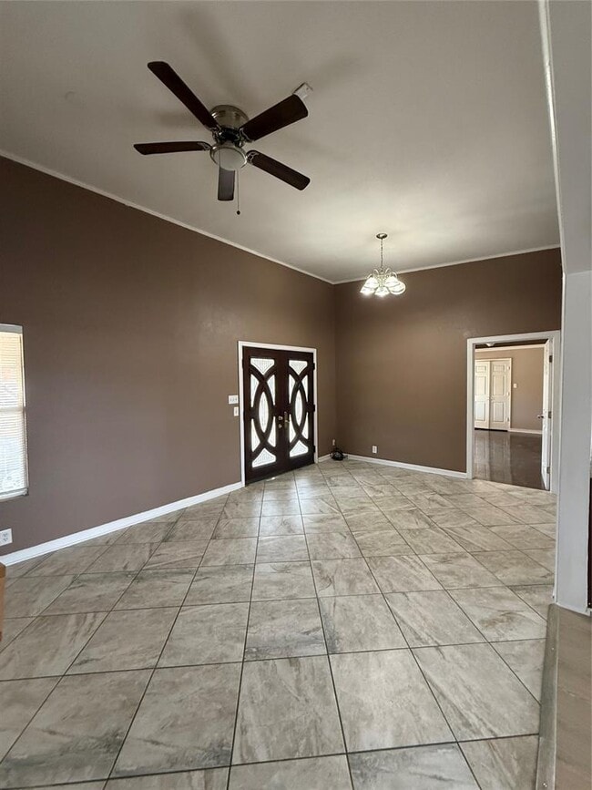 Building Photo - 7200 Fm 487