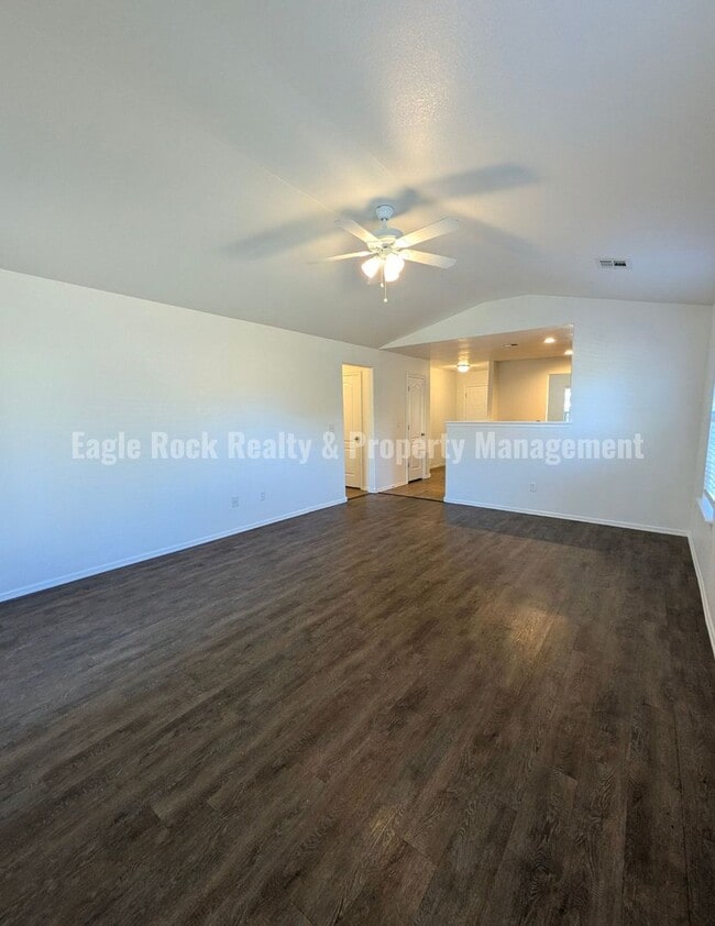 Building Photo - Bixby Home for Rent (3beds/2baths)