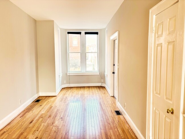 Building Photo - 1340 T St NW