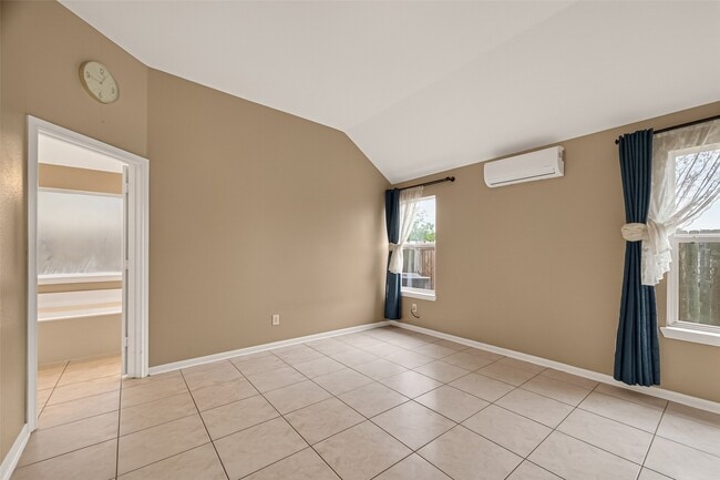 Building Photo - 9022 Clearwood Landing Blvd