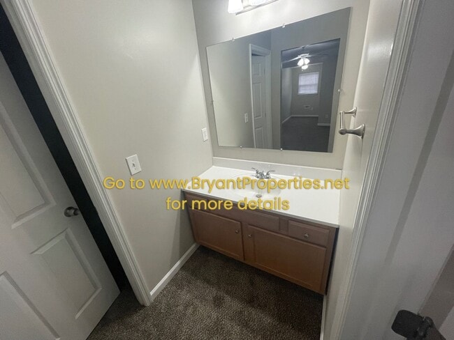 Building Photo - Nashville - Oprayland Area