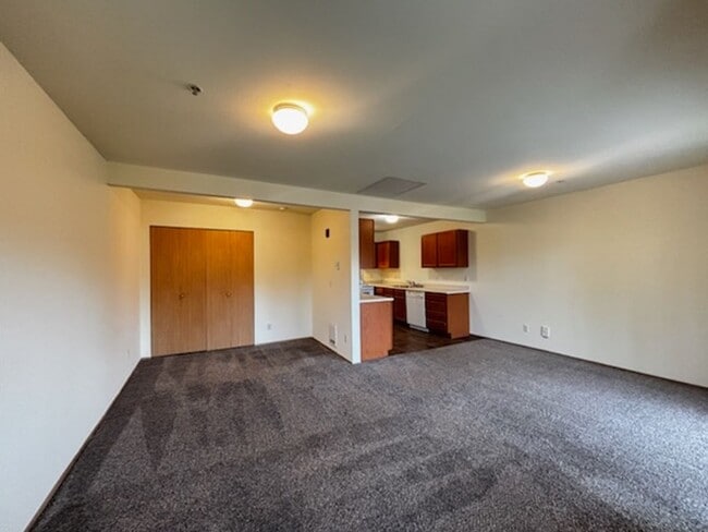Building Photo - Limited-time fall special: $750 off 1st fu...