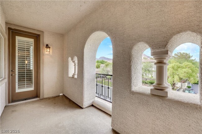 Building Photo - 1629 Saintsbury Dr