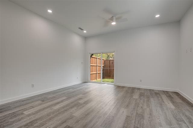 Building Photo - 3305 Mineola St