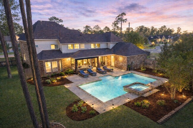 Building Photo - 25307 Piney Bend Ct