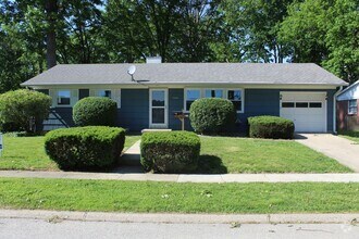Building Photo - Cute 3 BR Ranch Home in Plainfield!