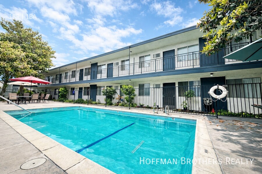 Building Photo - 8204 Langdon Ave