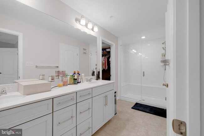 Building Photo - Townhouse in Owings Mills