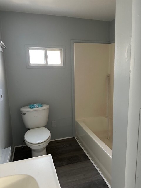 Building Photo - 4656 Main St