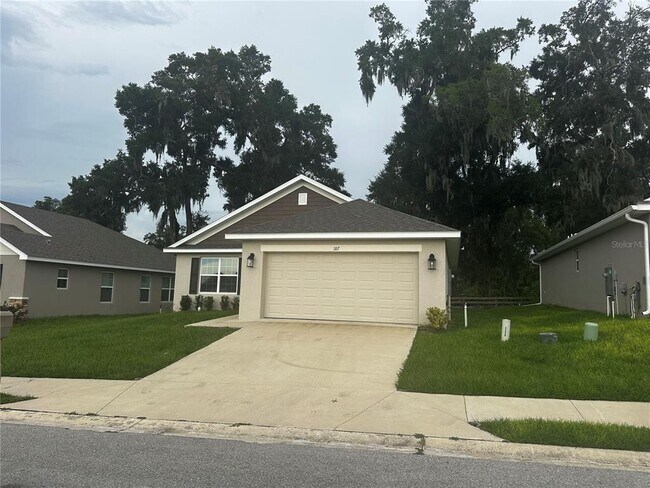 Primary Photo - 187 NW 45th Loop
