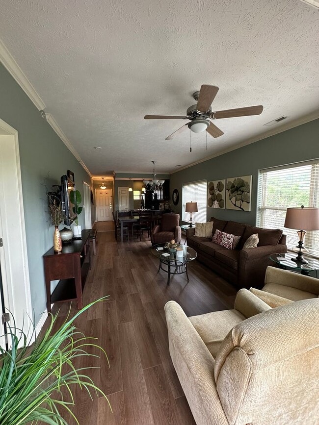 Primary Photo - Furnished 2 Bedroom 2 Bath Executive Apart...