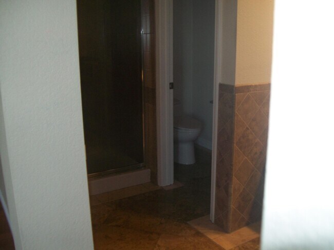 Building Photo - 38227 Lone Tree Ct