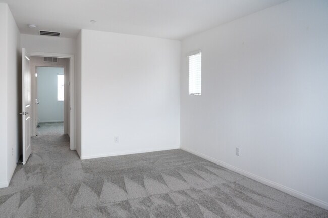 Building Photo - 12245 Harvest Sky Way