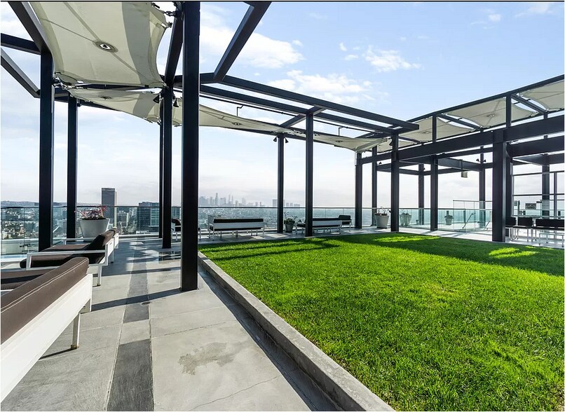 Building Photo - 3810 Wilshire Blvd