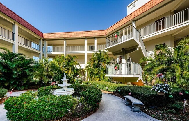 Building Photo - 2700 Bayshore Blvd