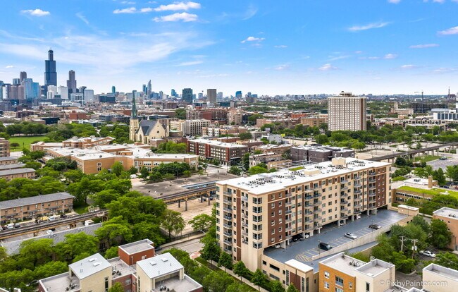 Building Photo - 100 N Hermitage Ave
