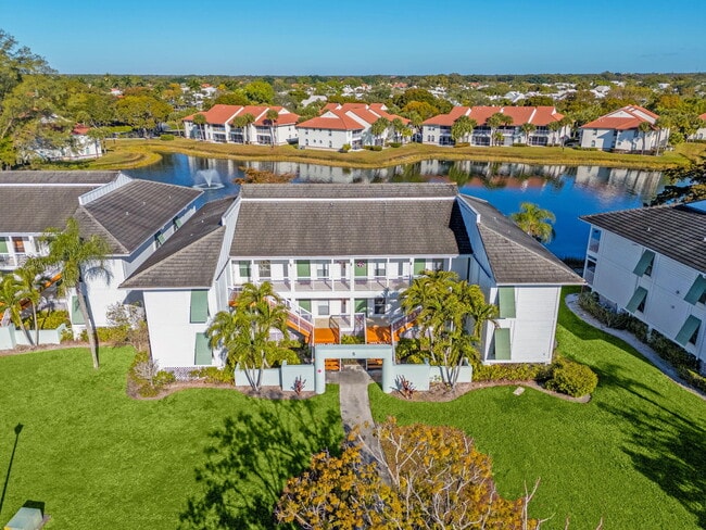 Building Photo - 271 Cypress Point Dr