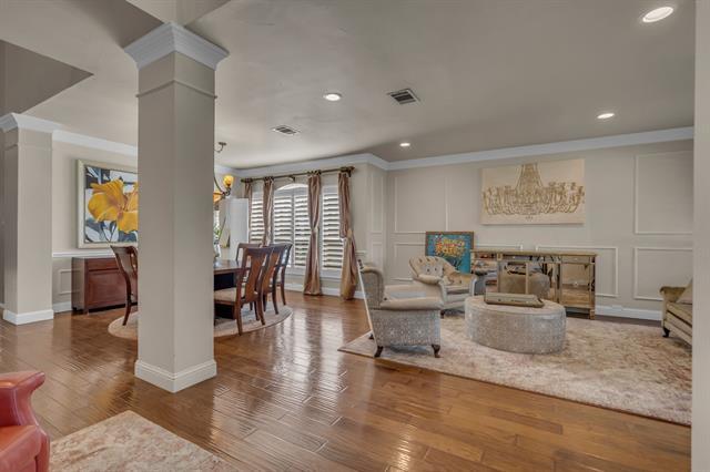 Building Photo - 6120 Brookhollow Dr
