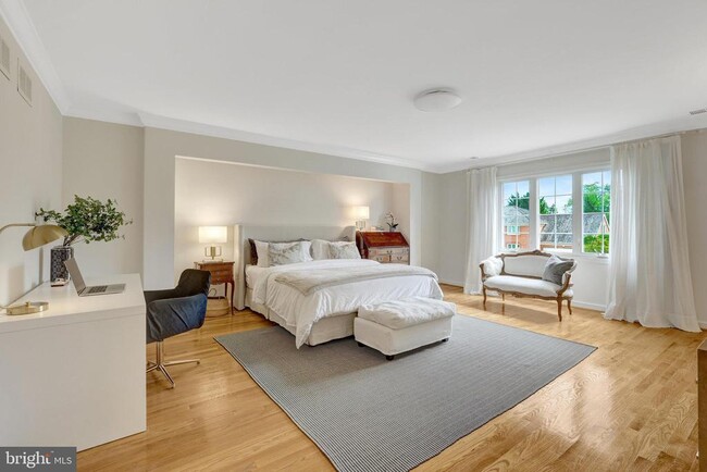 Building Photo - 6305 Dunaway Ct