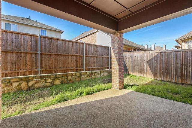 Building Photo - 424 Chester Dr