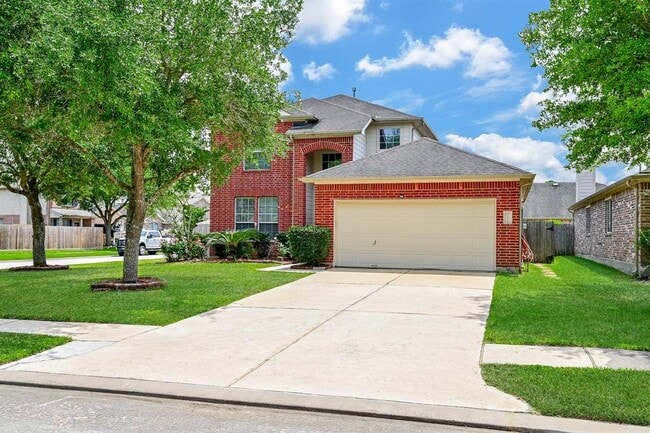 Building Photo - 1030 Riverwood Dr