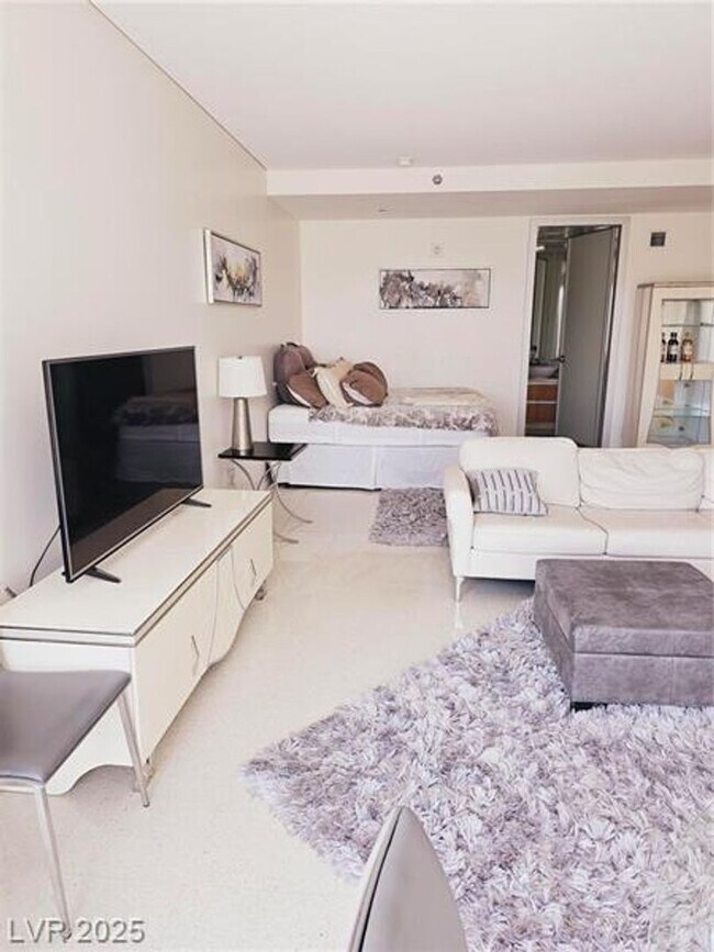 Building Photo - Unobstructed Strip Views-Fully Furnished 7...