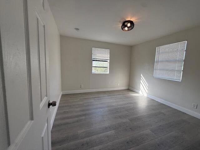 Building Photo - 904 4th St