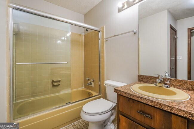 Building Photo - 4790 Old Briar Trail