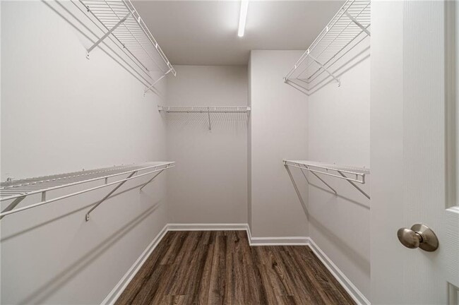 Building Photo - 2061 Fosco Dr NW