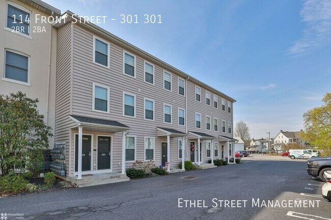 Building Photo - 114 Front St