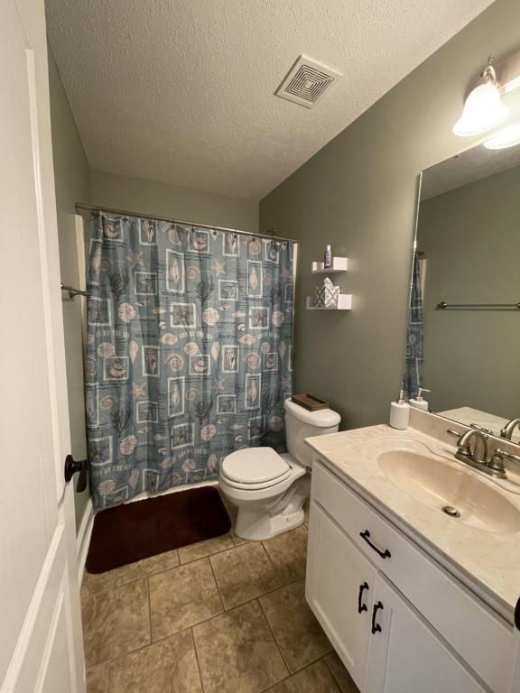 Building Photo - 119 Blackstone Court