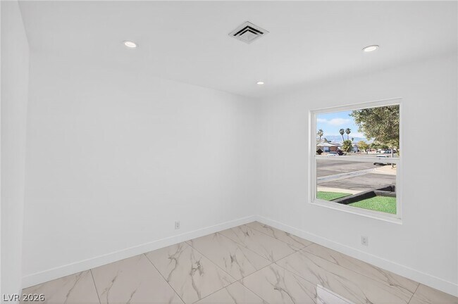 Building Photo - 4578 Churchfield Cir