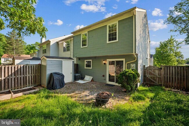 Building Photo - 14801 Basingstoke Loop