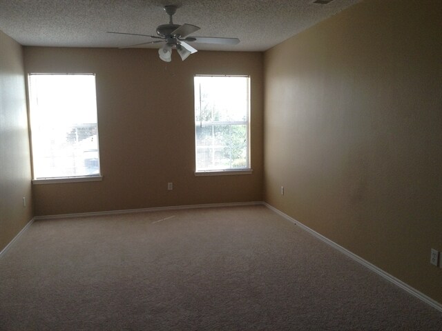 Building Photo - 601 Spillway Drive