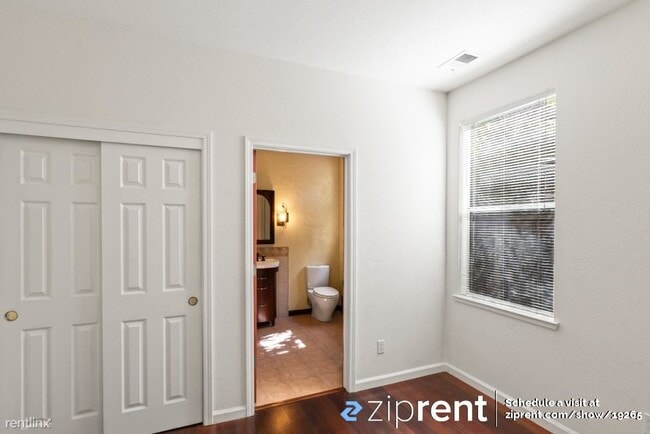 Building Photo - 2 br, 3 bath House - 937 Nobel Drive, Sant...