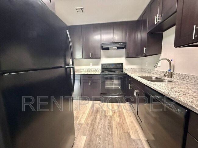 Building Photo - 4111 S Semoran Blvd