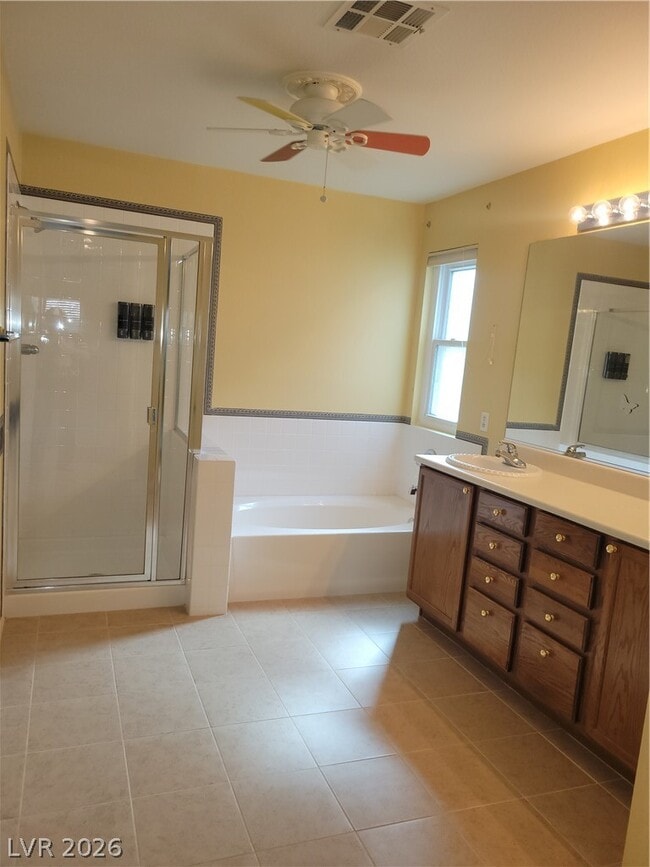 Building Photo - 2726 Peekskill Ave