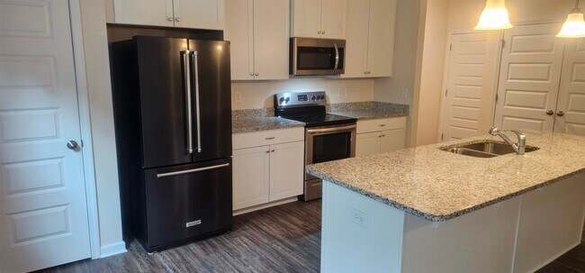 Building Photo - 110 Kaitlyn Cir