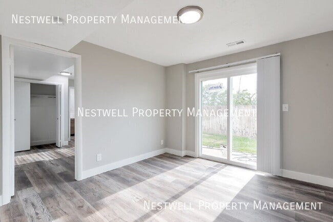 Building Photo - 2162 S Wasatch Dr.