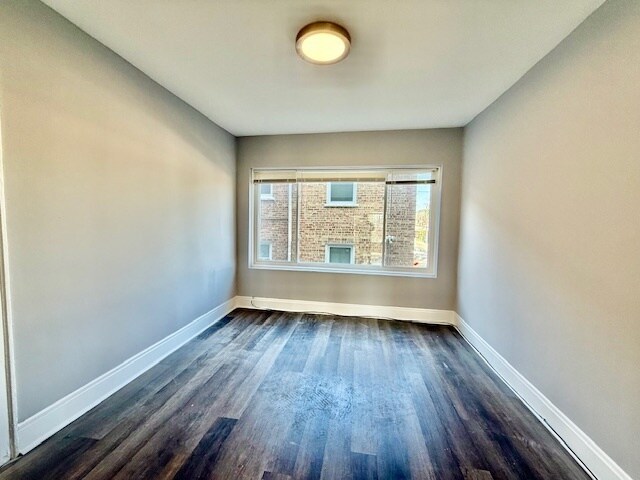 Building Photo - 9213 S Laflin St