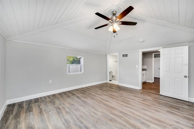 Building Photo - 1510 E New Orleans Ave